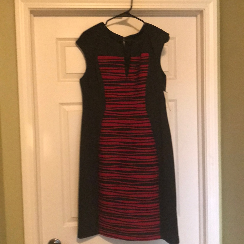 Dress by connected  size 16 brand new